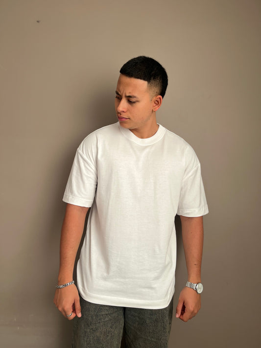 BASIC BLANCA OVERSIZE