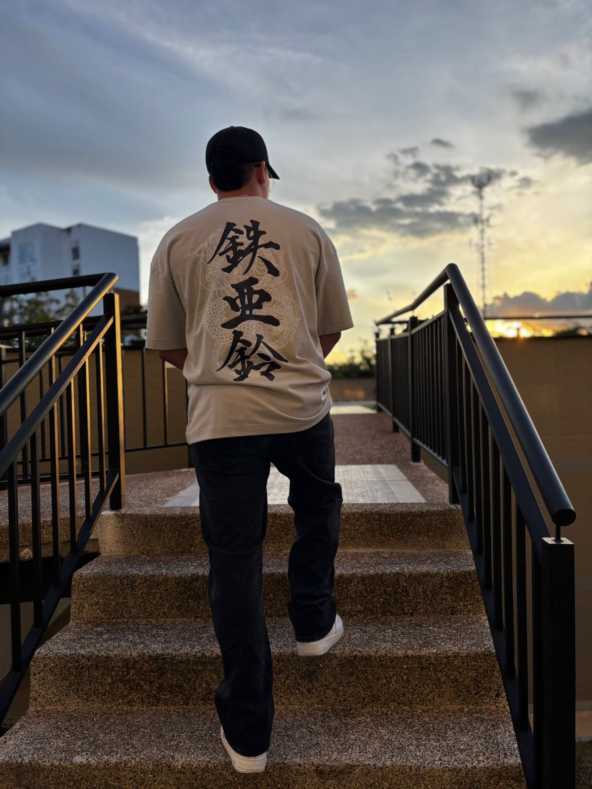 Camiseta gris drop chinese culture
